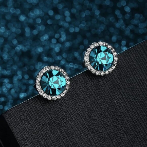 Brand new Earrings Austria Crystals Hypoallergenic - Picture 4 of 4